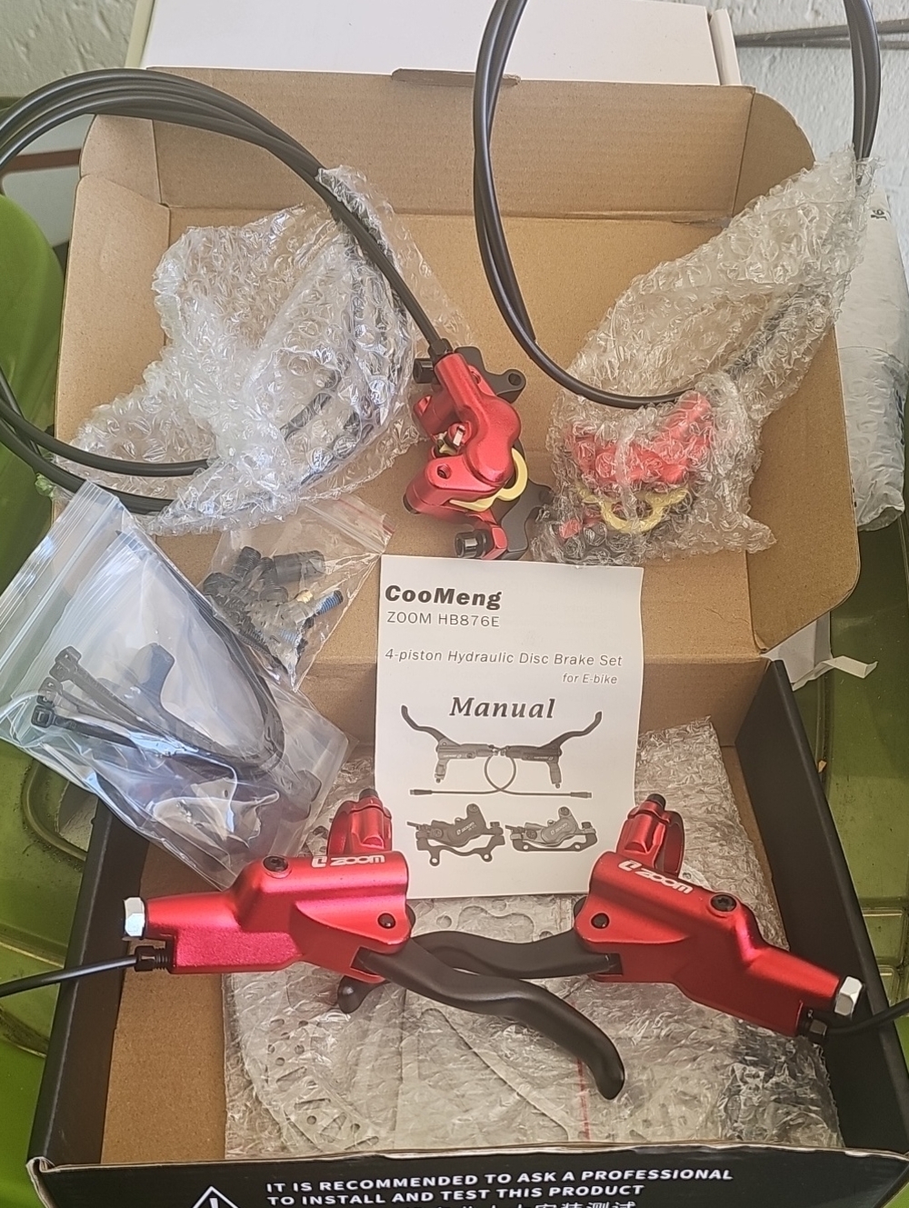 Zoom Red 4-Piston Hydraulic Disc Brake Set